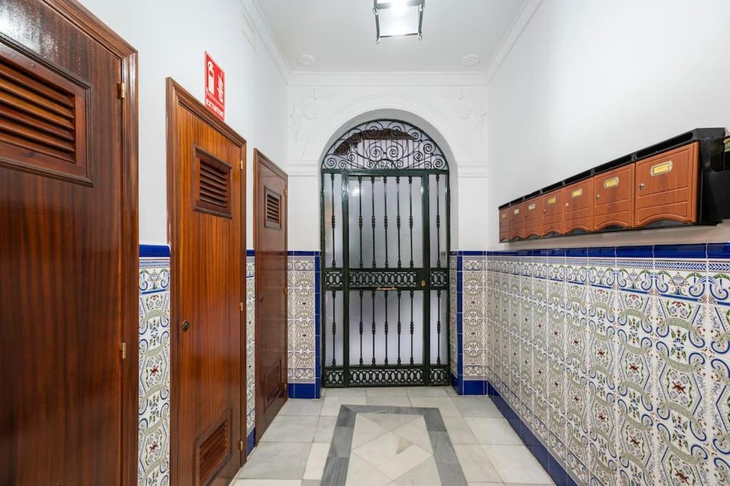 Habitaciones La Pepa Cádiz Buitenkant foto