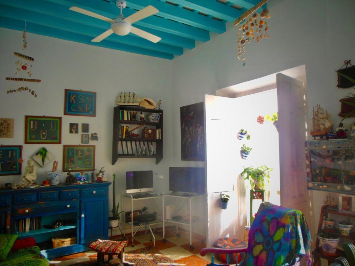 Habitaciones La Pepa Cádiz Buitenkant foto